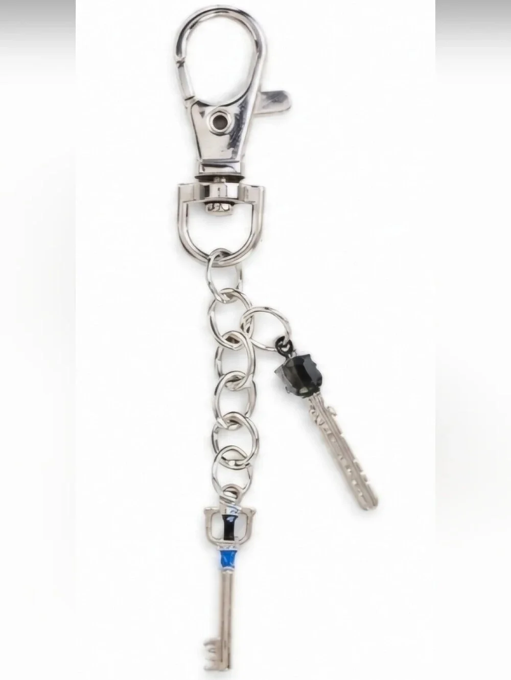 Kingdom Hearts Silver Tone Keyblades Keychain